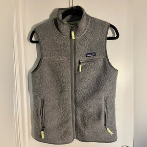 NWT Patagonia Women's Retro Pile Fleece Vest in Salt Grey with Jellyfish Yellow